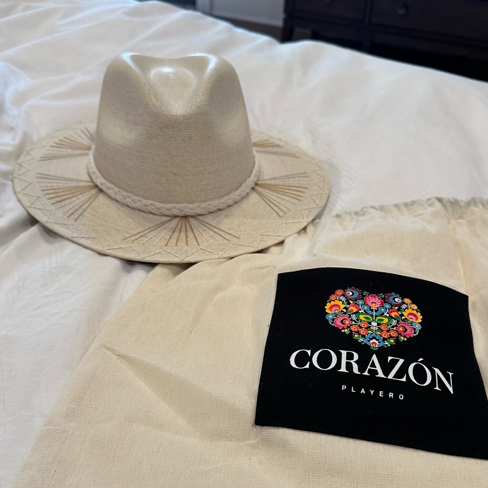 Corazon Hat/ Neutral/ Large